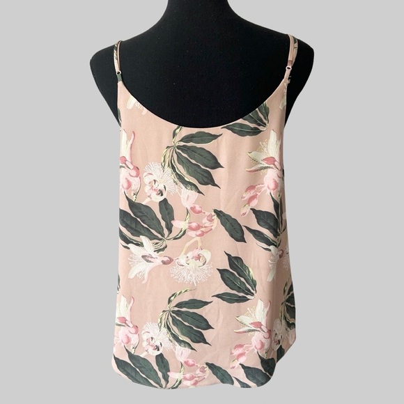 Aritzia Babaton Everly Floral Camisole In  Roebuck Salmao - Picture 6 of 16